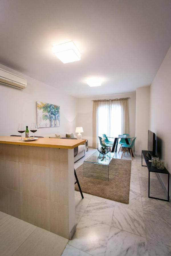 Holidays2Malaga Pena Parking & French Balcony & Smart Tv Eksteriør billede