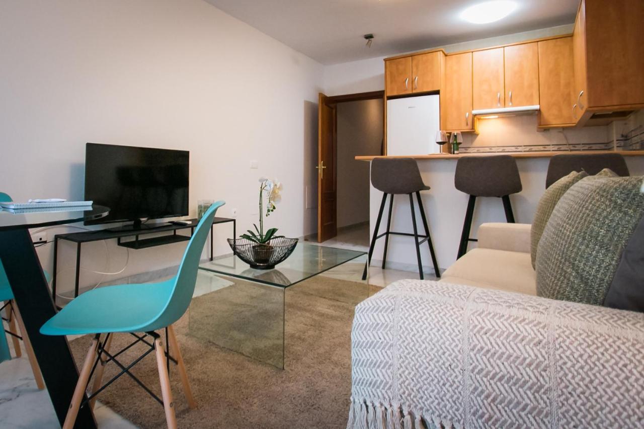Holidays2Malaga Penia French Balcony & Smart Tv Málaga Eksteriør billede