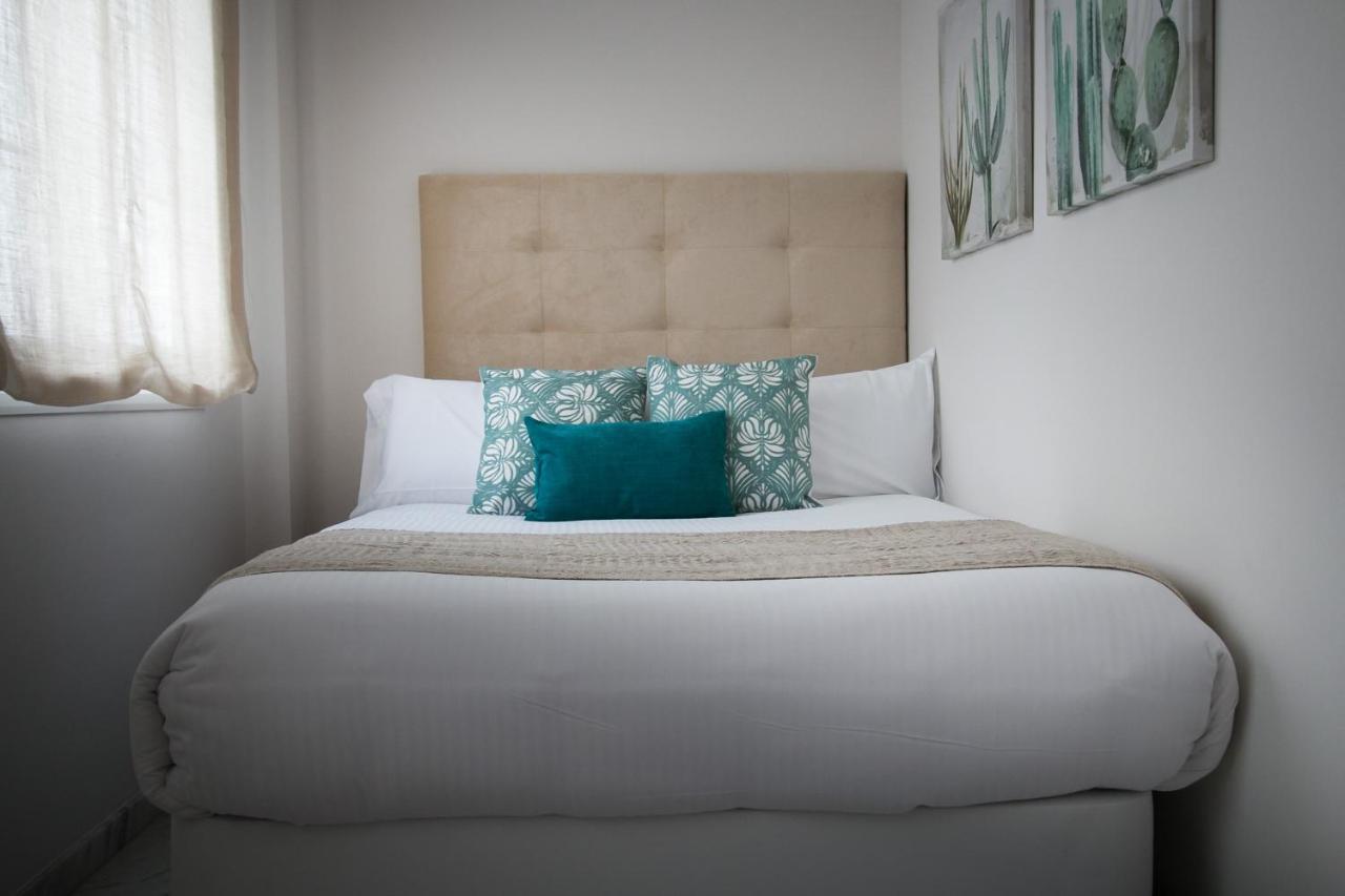 Holidays2Malaga Penia French Balcony & Smart Tv Málaga Eksteriør billede